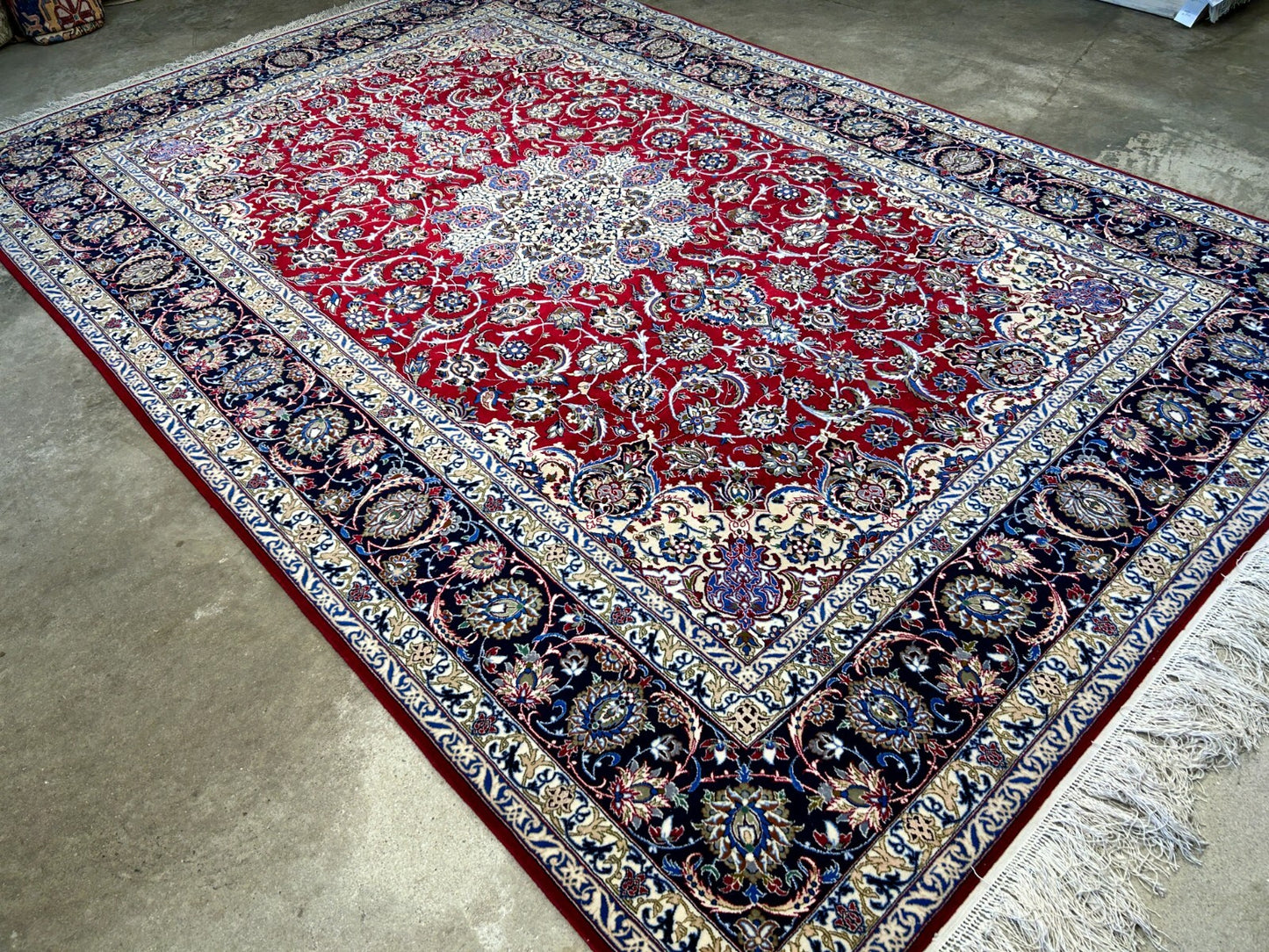 6'9"x10'3" Extra-Fine Hand-Knotted Wool & Silk Blend Isfahane Carpet - Area Rug