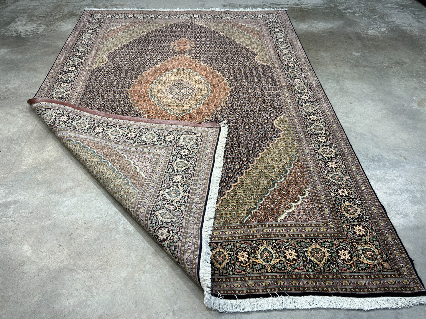 6'7"x9'9" Fine Hand-Knotted Wool & Silk Blend Tabrize Mahi Carpet - Area Rug