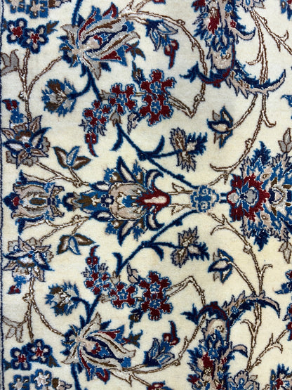 10'3"x14'1" Extra Fine Hand-Knotted Wool & Silk Naine Rug