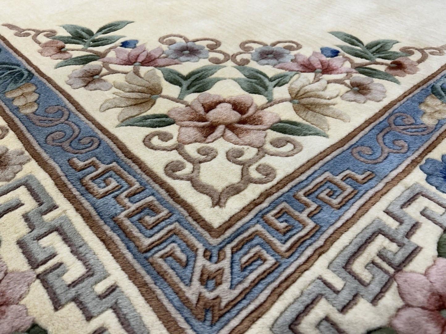 7’10”x10’1” Hand-Knotted 100% Wool Pile Oriental Area Rug - Carpet