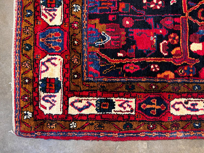 5'7" x 10'6" Hand-Knotted 100% Wool Pile Nahavande Area Rug - Carpet