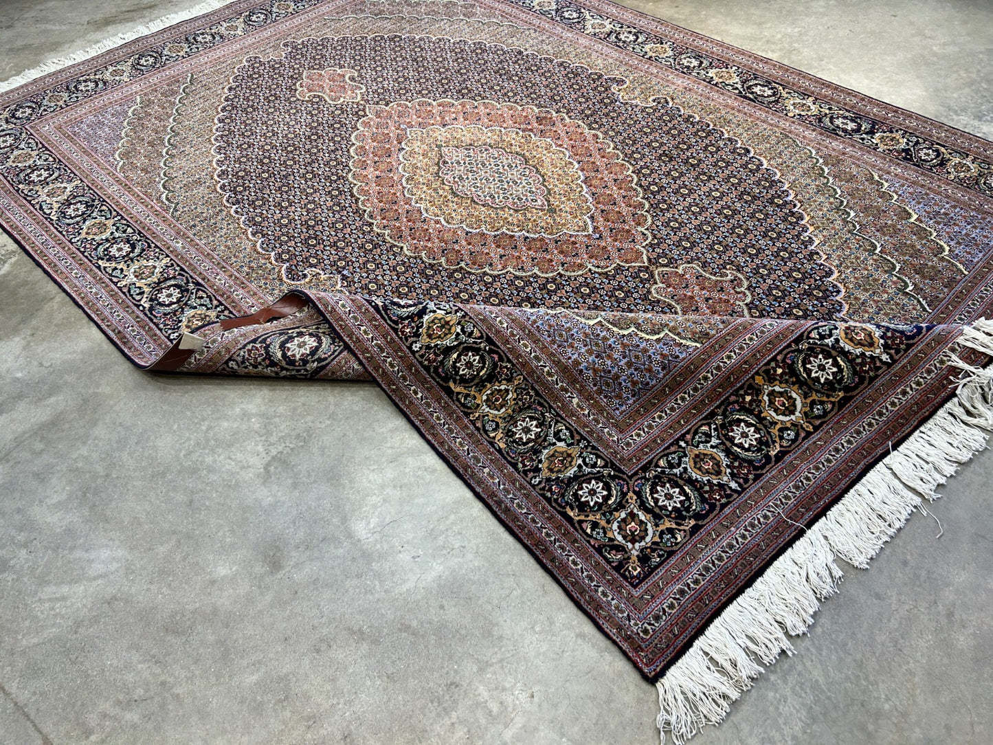 6'8"x9'8" Fine Hand-Knotted Wool & Silk Oriental Tabrize Rug - Area Carpet
