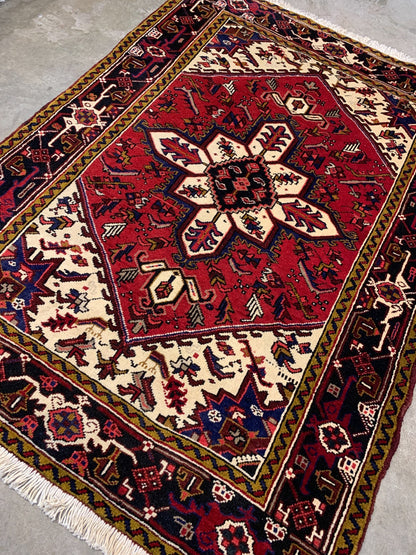 4'0" x 6'1" Hand-Knotted 100% Wool Geometric Persiane Herize Rug