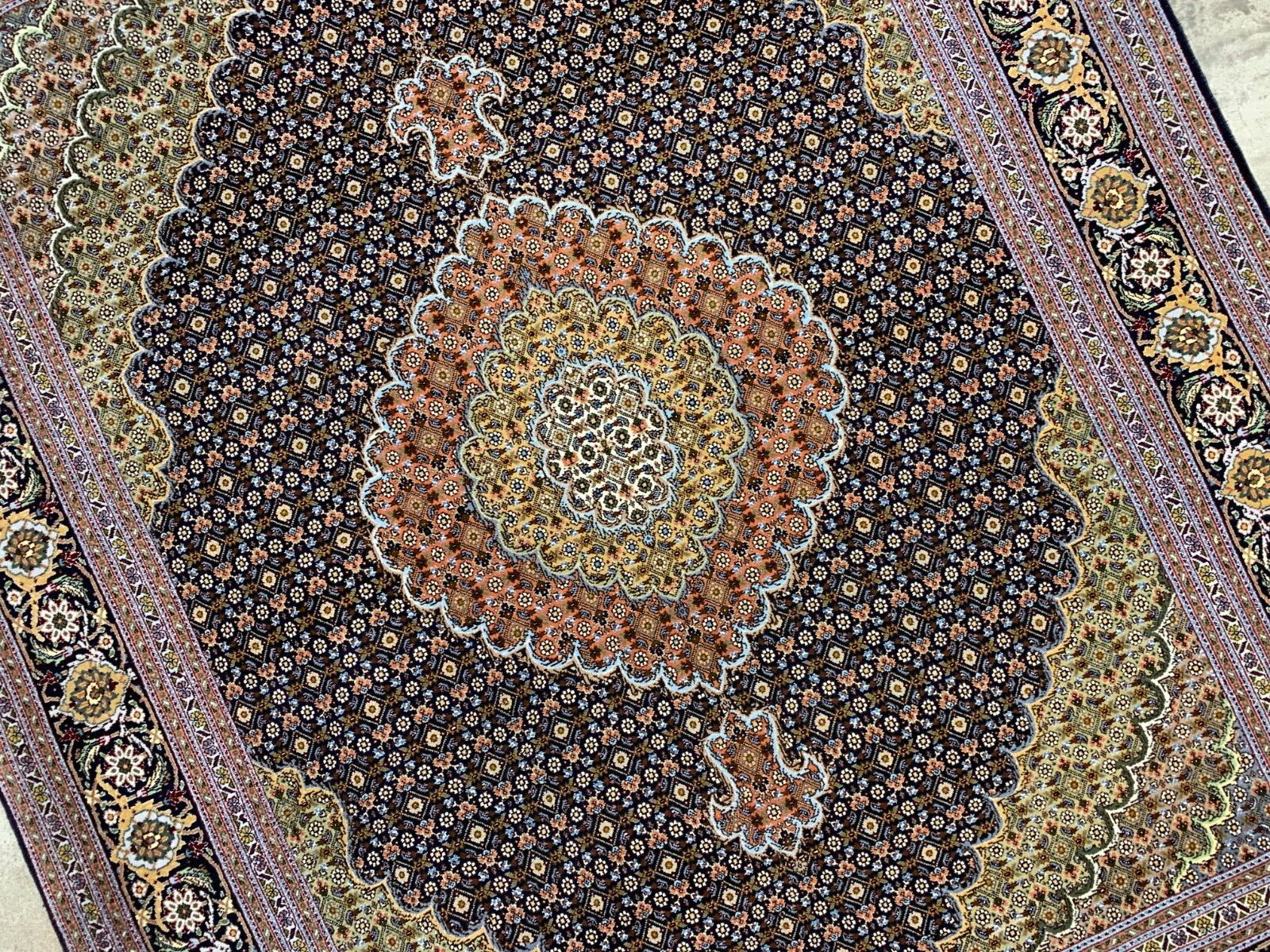 5'x6'5" Fine Hand-Knotted Wool & Silk Blend Tabrize Mahi Carpet - Area Rug