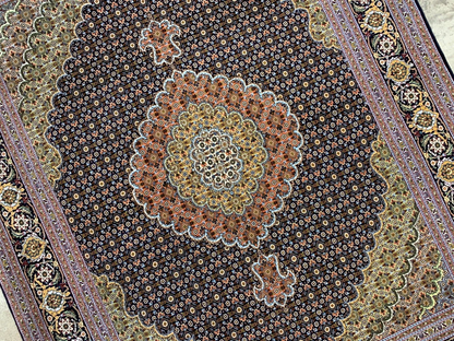 5'x6'5" Fine Hand-Knotted Wool & Silk Blend Tabrize Mahi Carpet - Area Rug