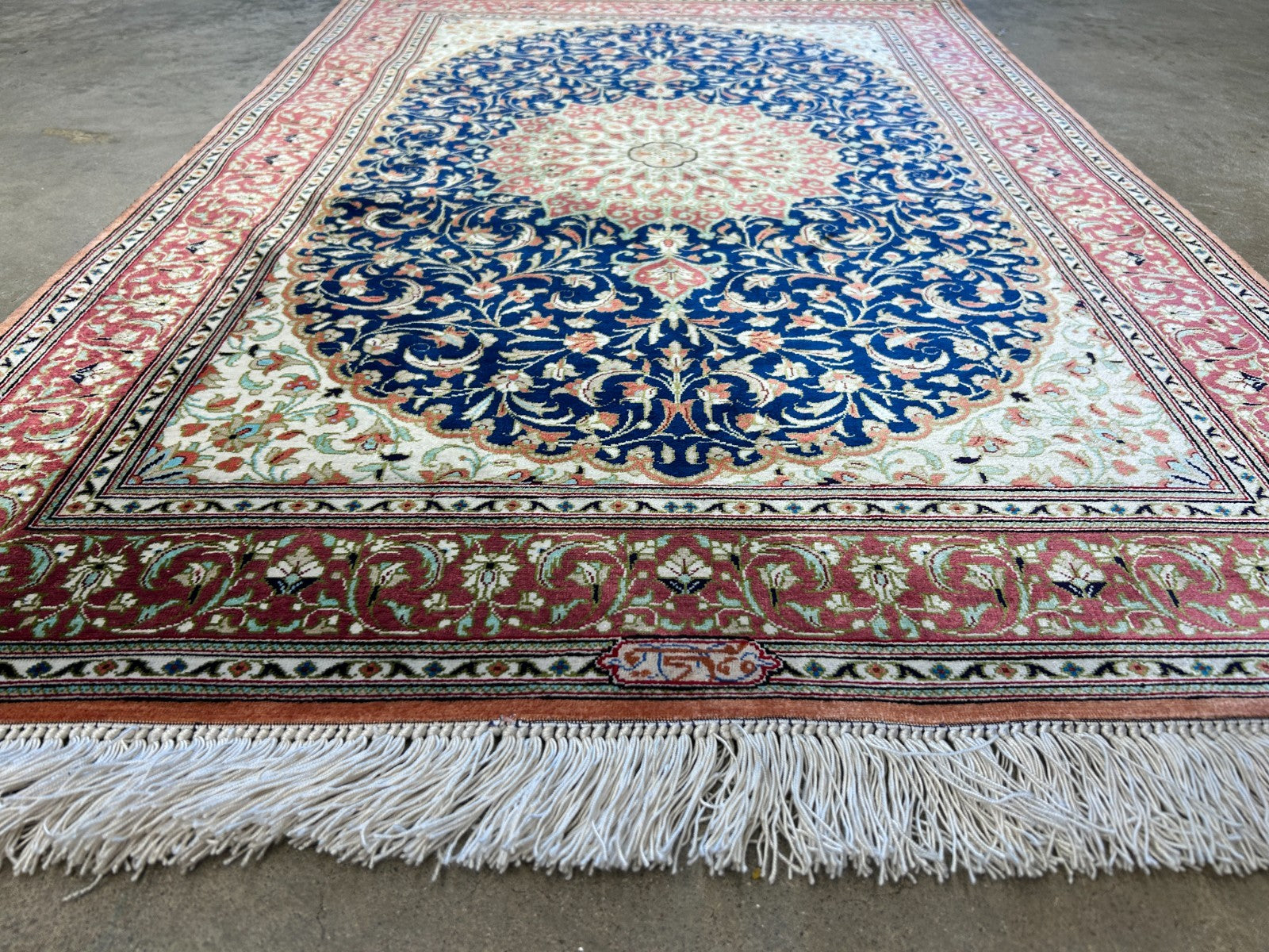 2'8"x4'1" Exquisite Extra-Fine Hand-Knotted 100% Silk Qume Area Rug
