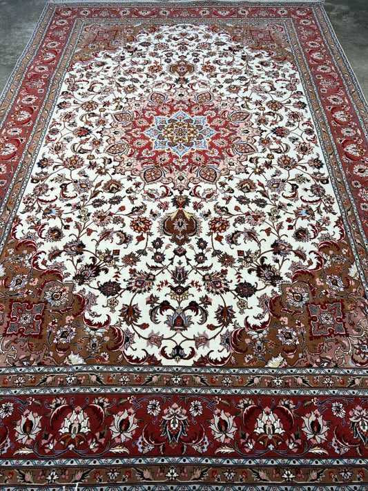 6'7"x10'1" Fine Hand-Knotted Wool & Silk Blend Tabrize Carpet - Area Rug