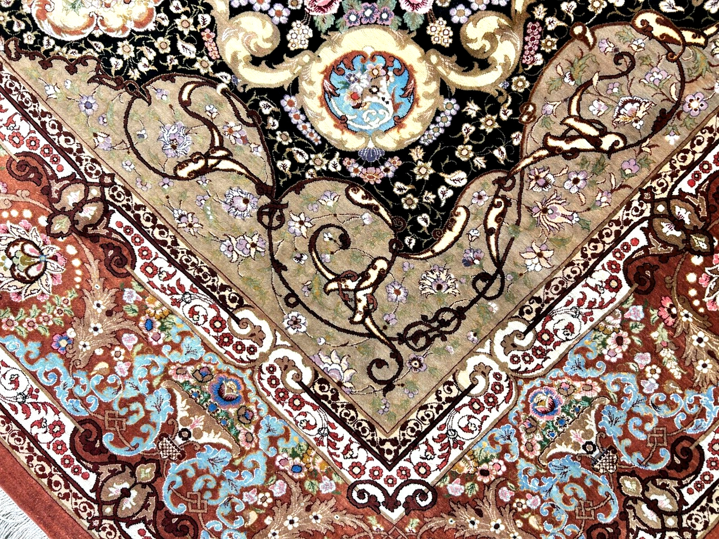 6'6"x9'6" Exquisite Extra-Fine Hand-Knotted 100% Silk Qume Carpet - Area Rug