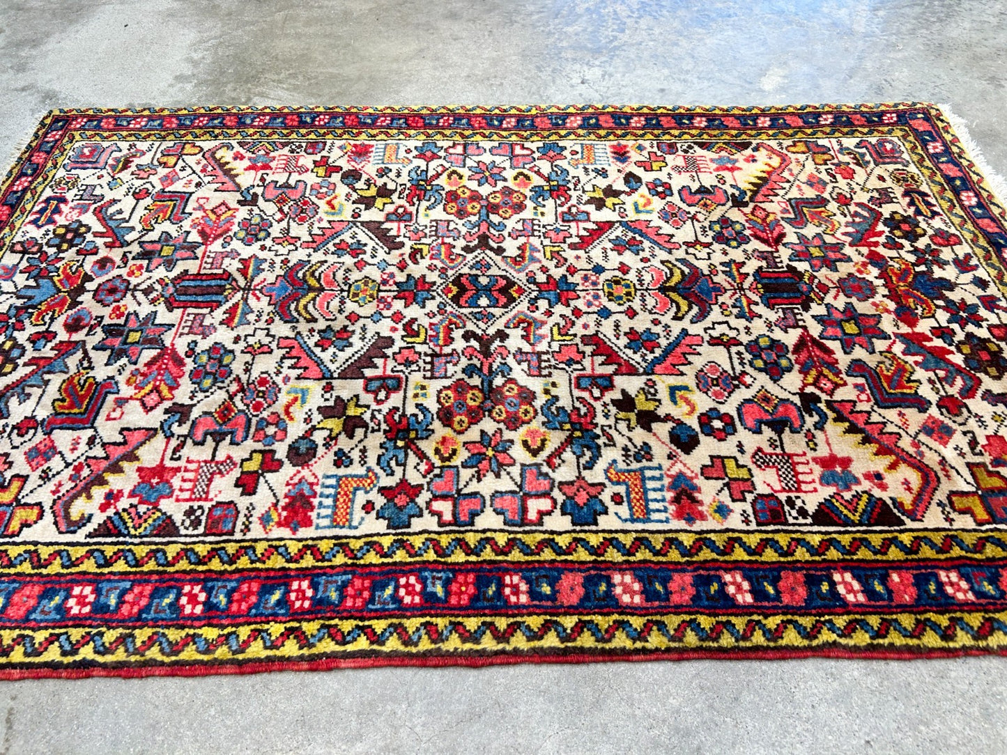3'2"x5' Antique Hand-Knotted 100% Wool Pile Herize Bakhshayesh Rug