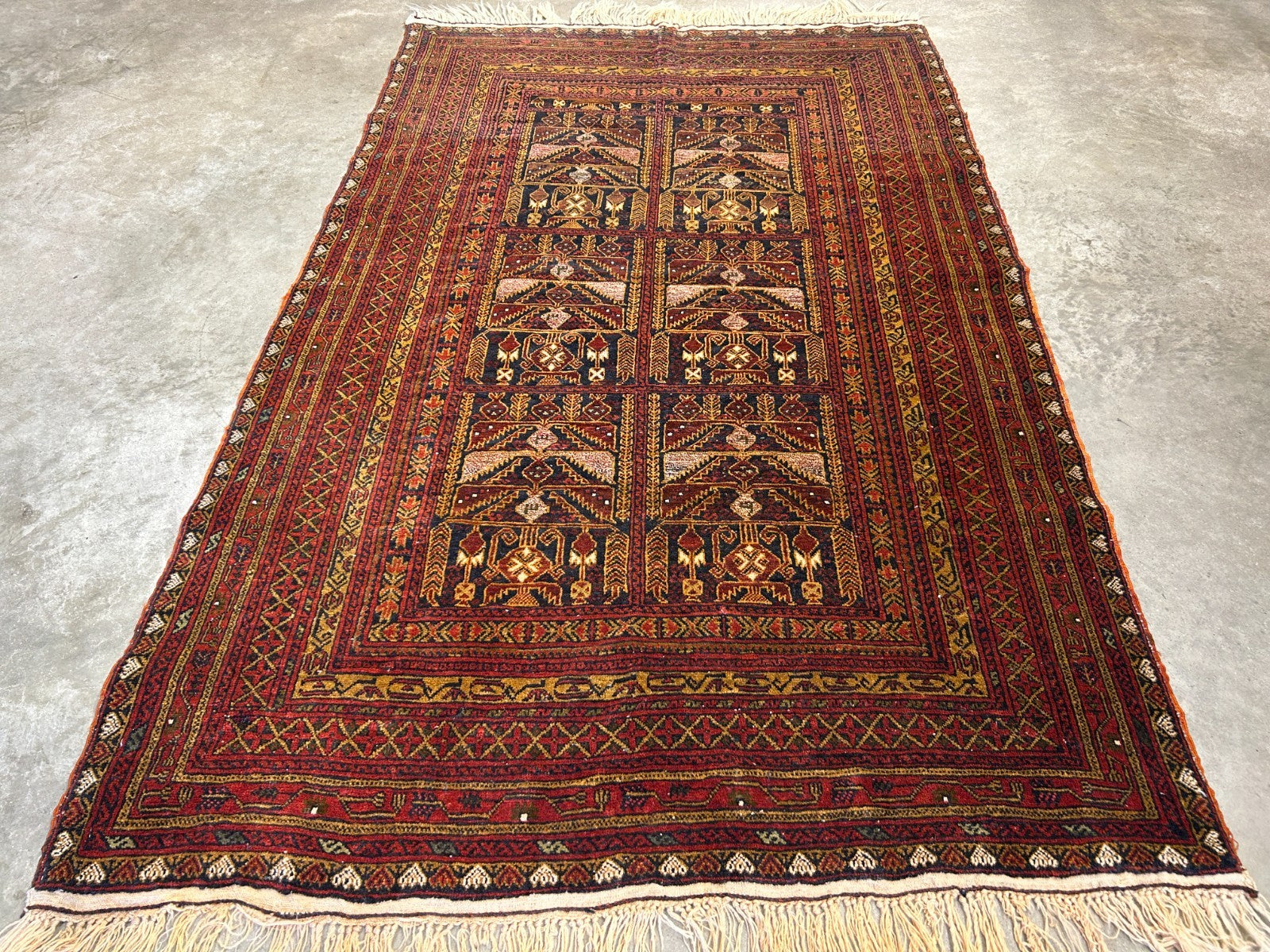 3'10"x6'3" Vintage Hand-Knotted 100% Wool Pile Oriental Area Rug - Carpet