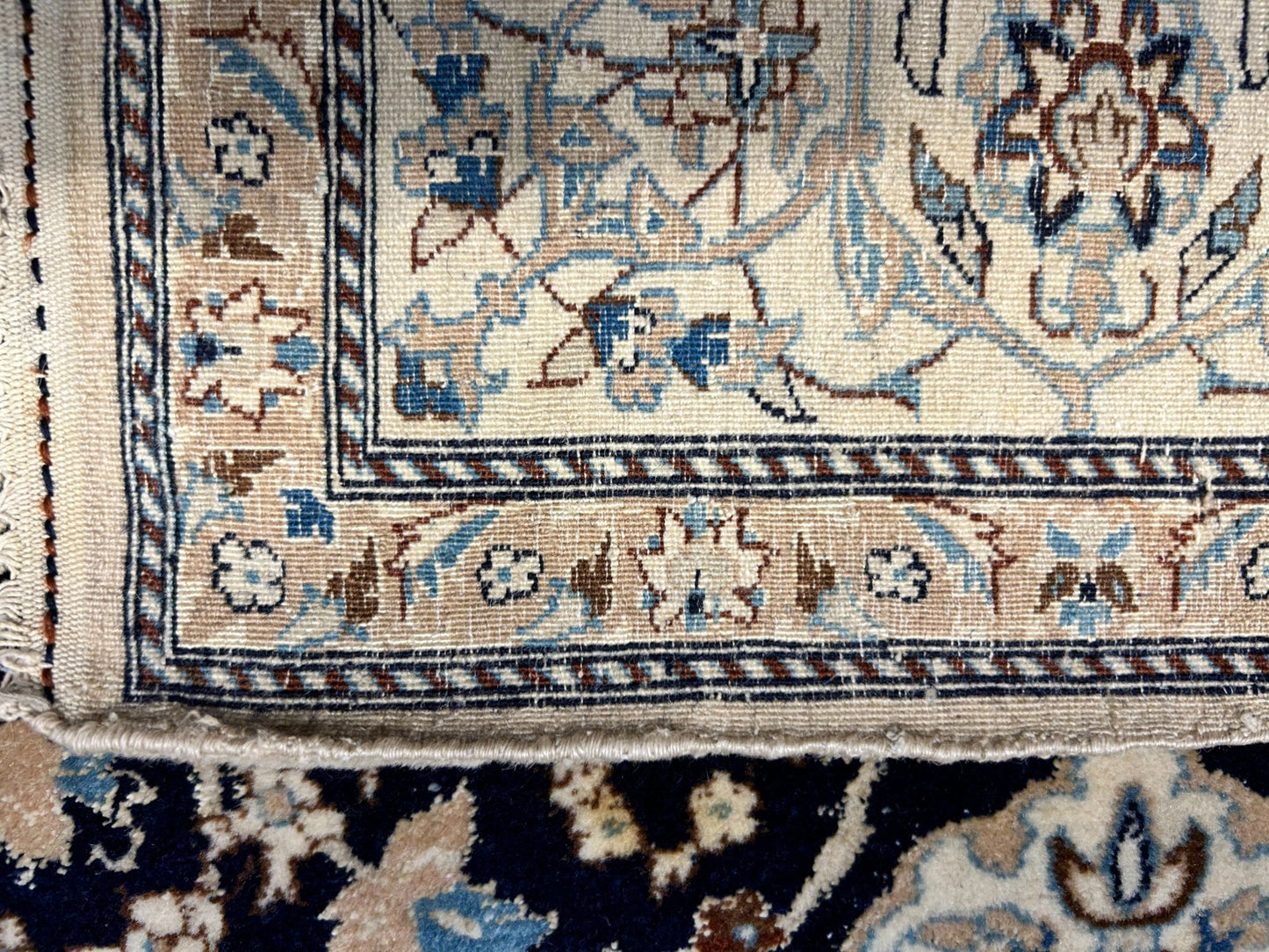 Collector Item - Very Fine 4'2"x6'3" Antique Hand-Knotted 100% Wool Naine Rug