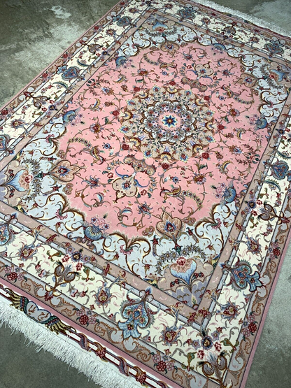 5'x7'2" Very Fine Hand-Knotted Wool & Silk Blend Tabrize Carpet - Area Rug