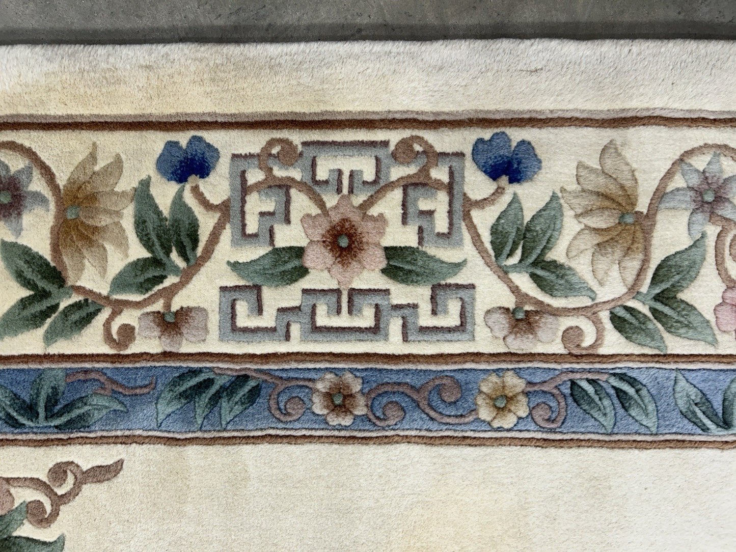 7’10”x10’1” Hand-Knotted 100% Wool Pile Oriental Area Rug - Carpet