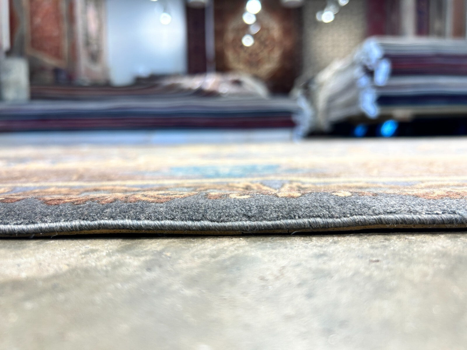 Exquisite 5'10"x8'3" Hand-Knotted Wool & Silk Blend Tabrize Carpet - Area Rug