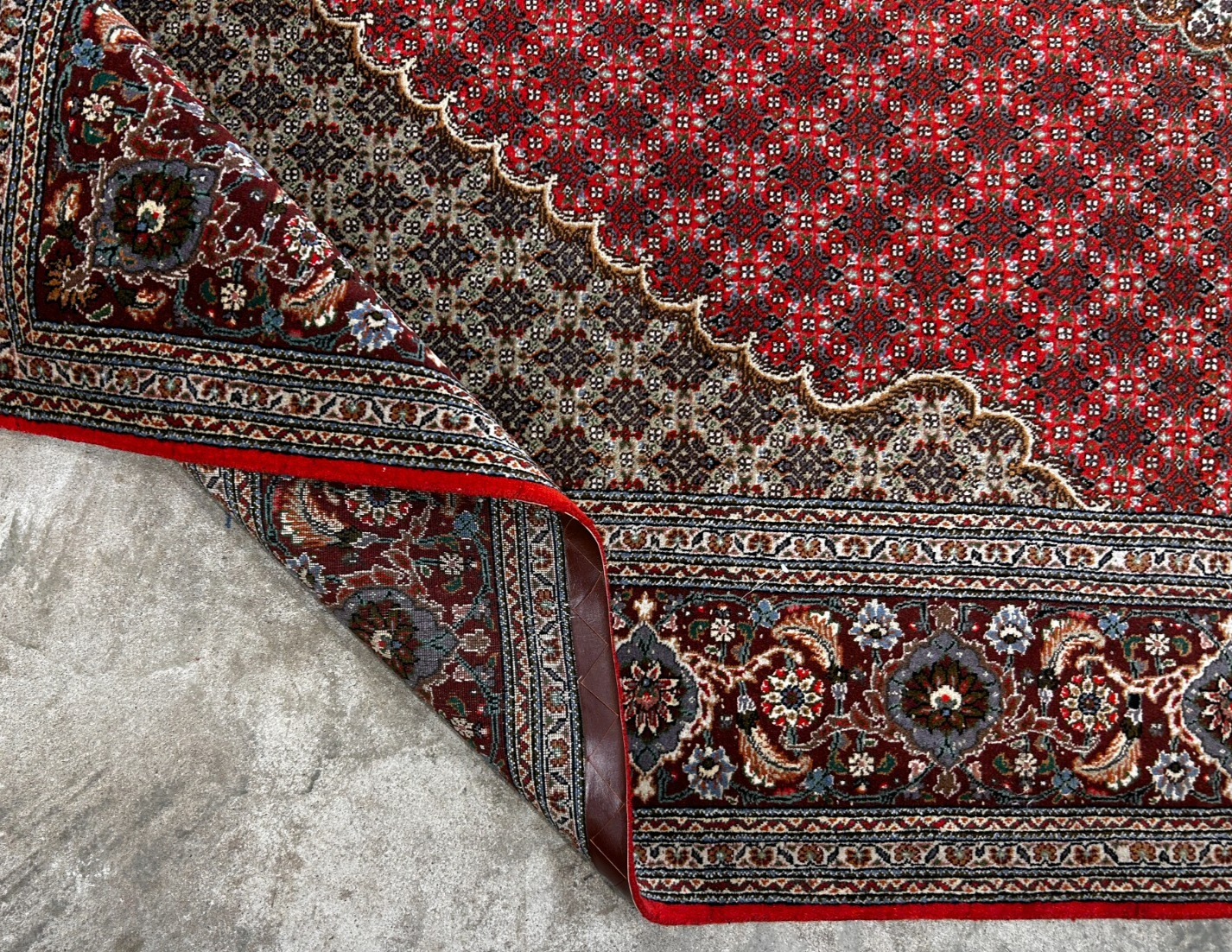 8'3"x11'3" Hand-Knotted Silk & Wool Tabrize Fish Style Area Rug