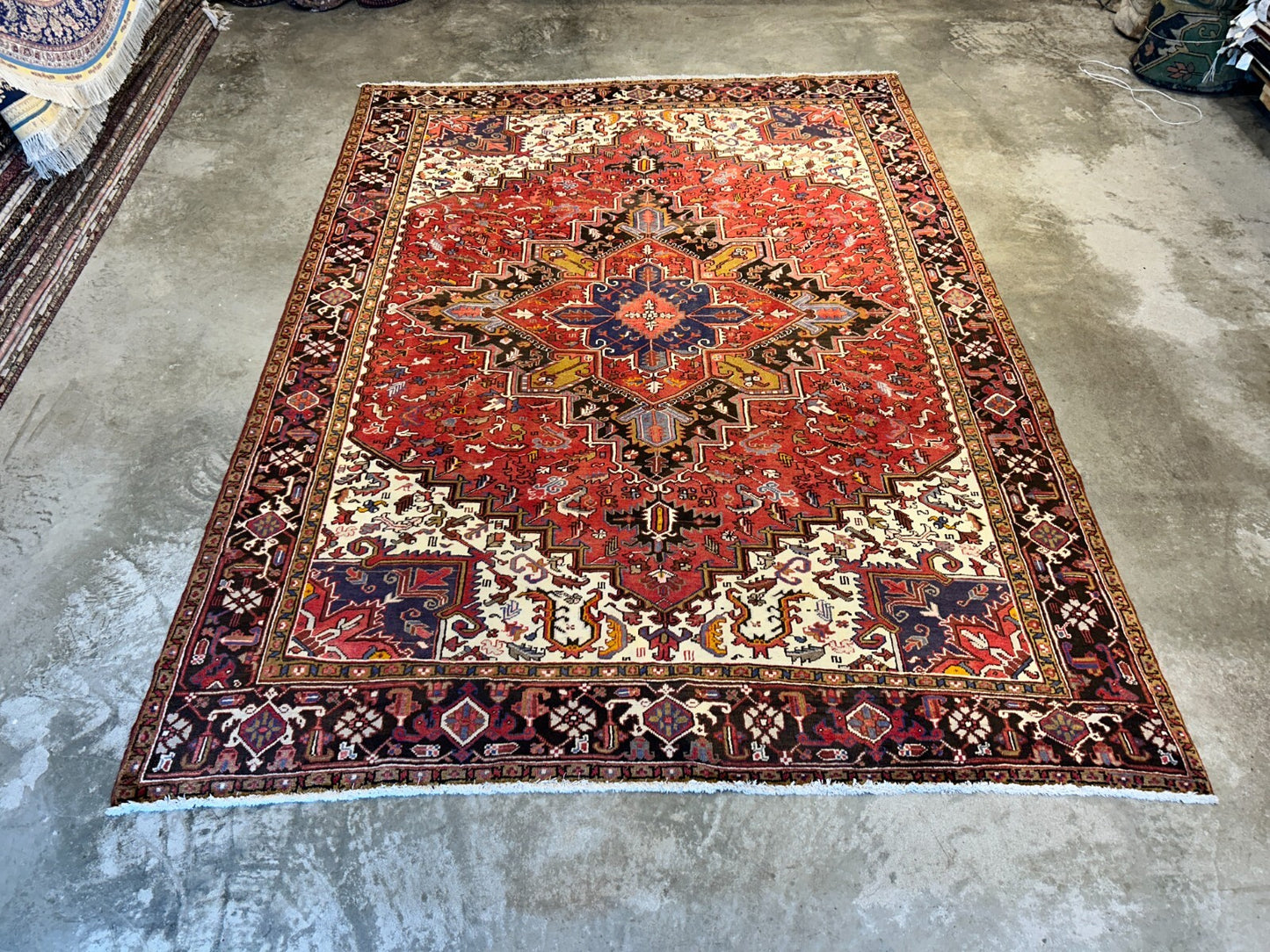 8'3"x11'5" Hand-Knotted 100% Wool Pile Herize Rug
