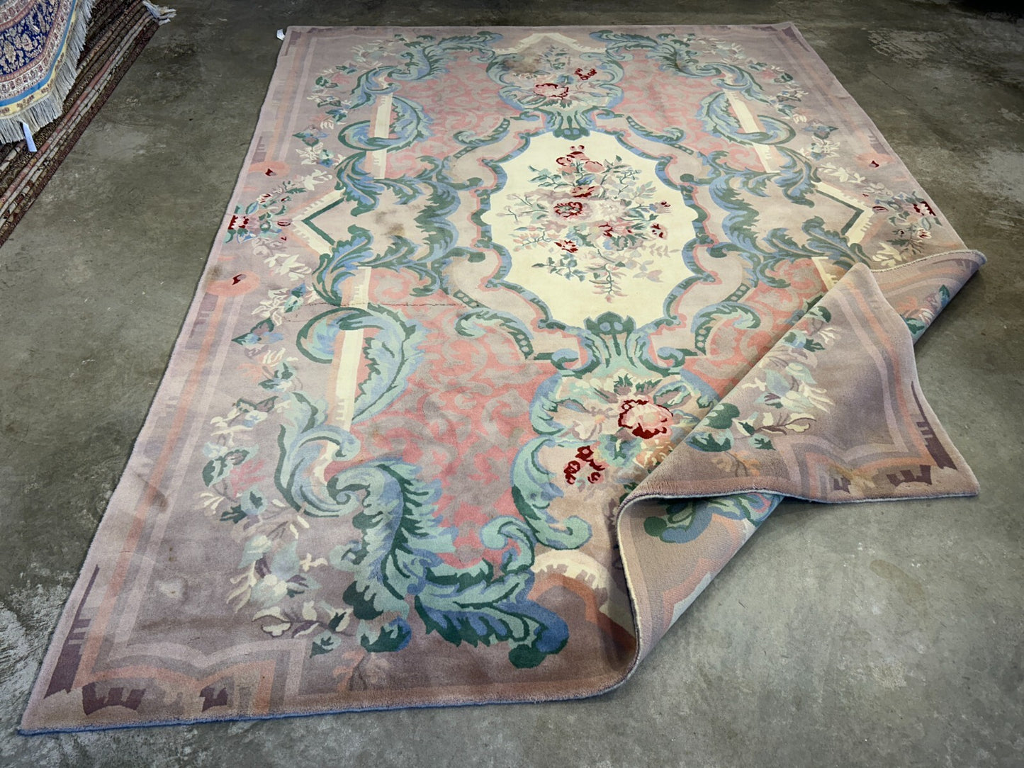 8'9"x11'10" Hand-Knotted 100% Wool Pile Oriental Rug  (Some stains on the Rug)