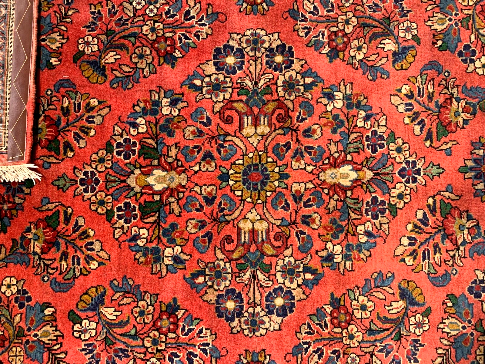 5'9"x8'2" Hand-Knotted 100% Wool Pile Sarouke Carpet - Area Rug