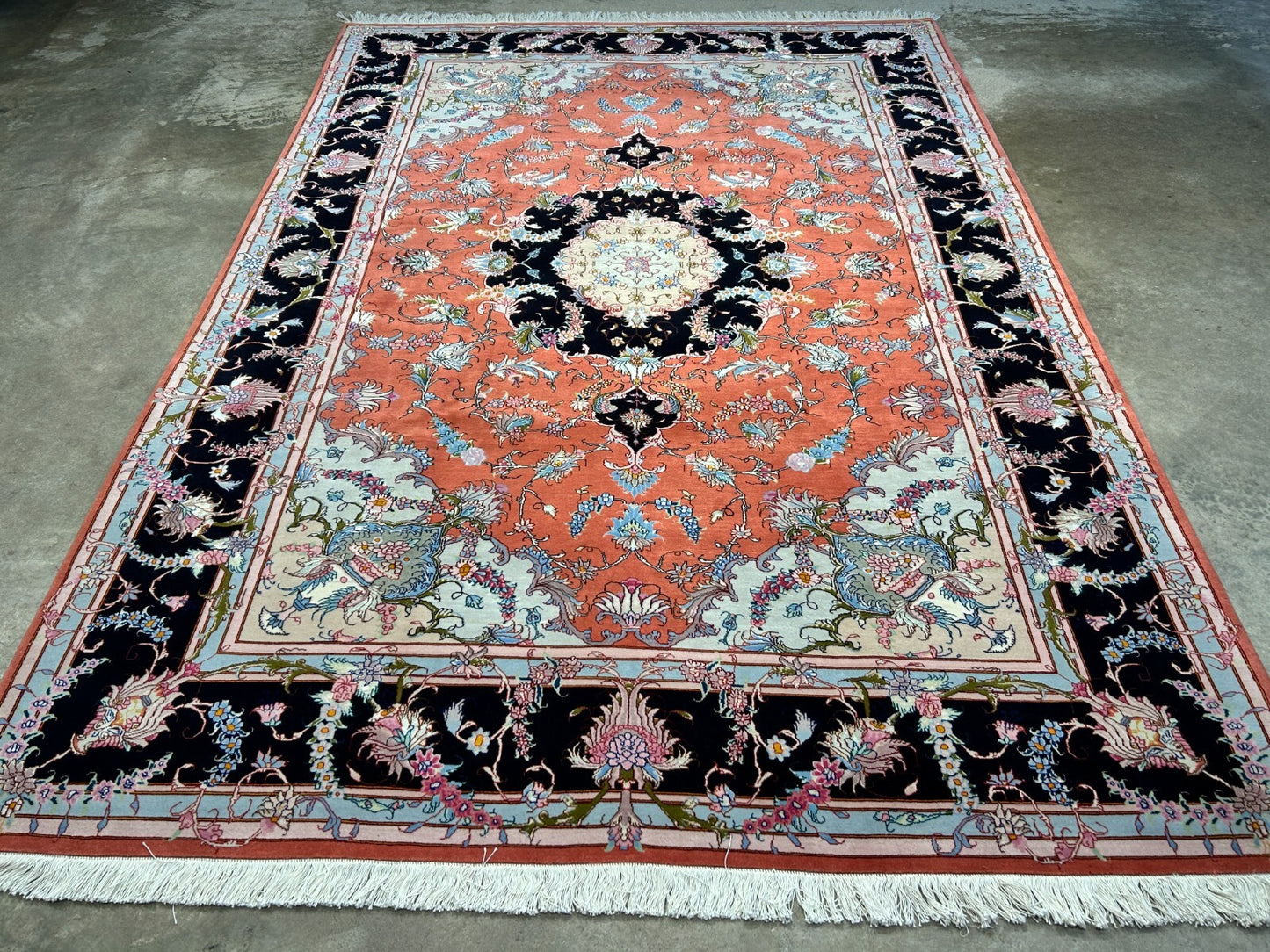 7'x10' Fine Hand-Knotted Wool & Silk Tabrize Rug - Area Carpet