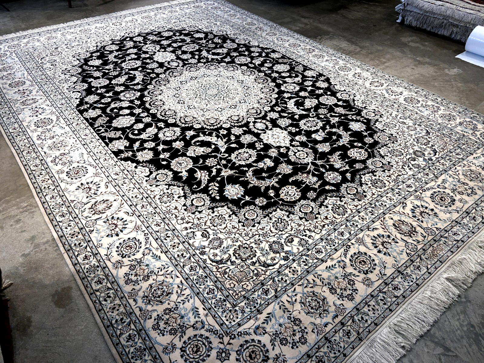  8'3"x11'10'' Very Fine Silk & Wool Habibian Naine Area Rug - Area Carpet