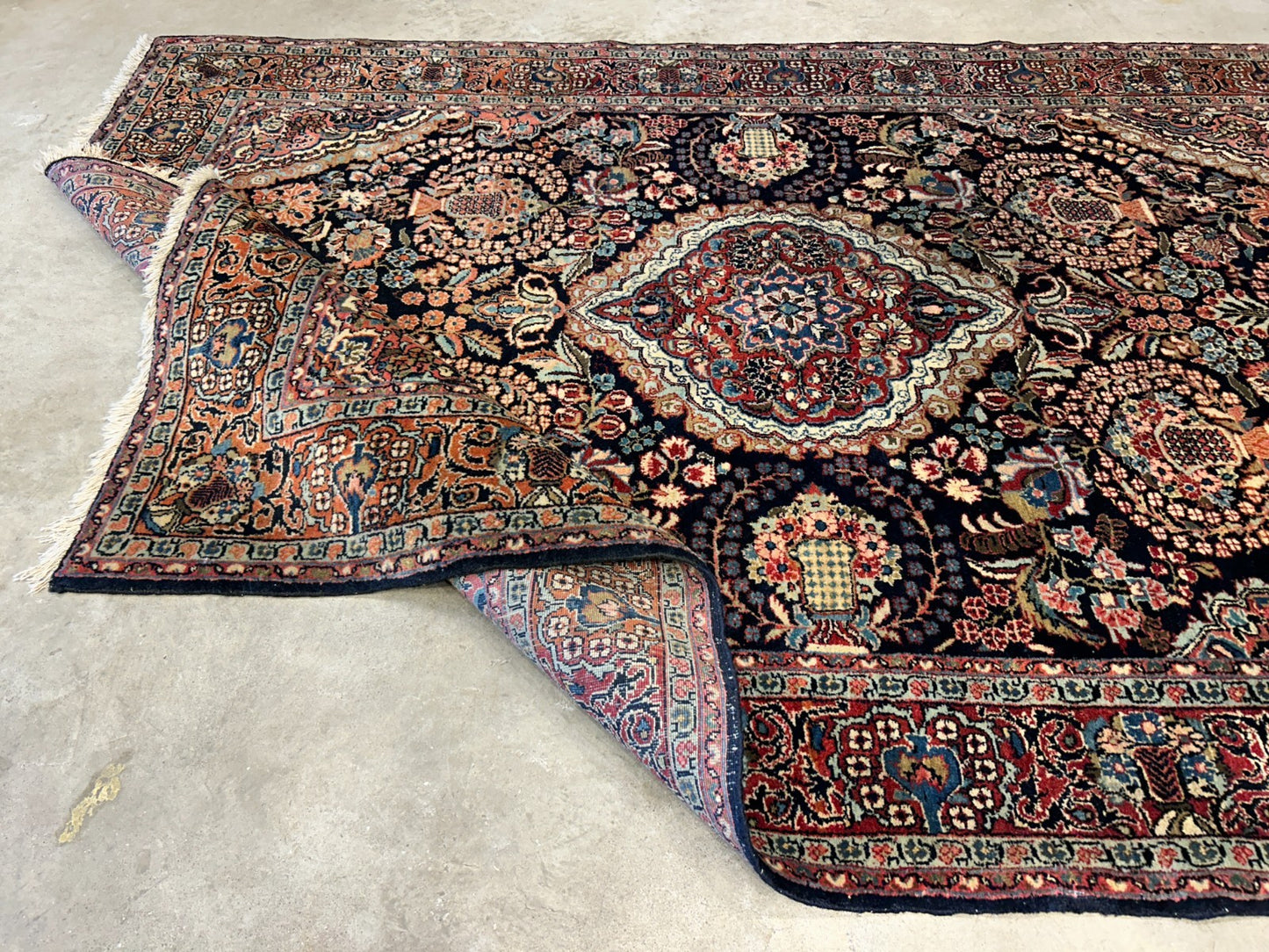 4'8"x7' Antique Hand-Knotted 100% Wool Pile Josane Area Rug - Carpet