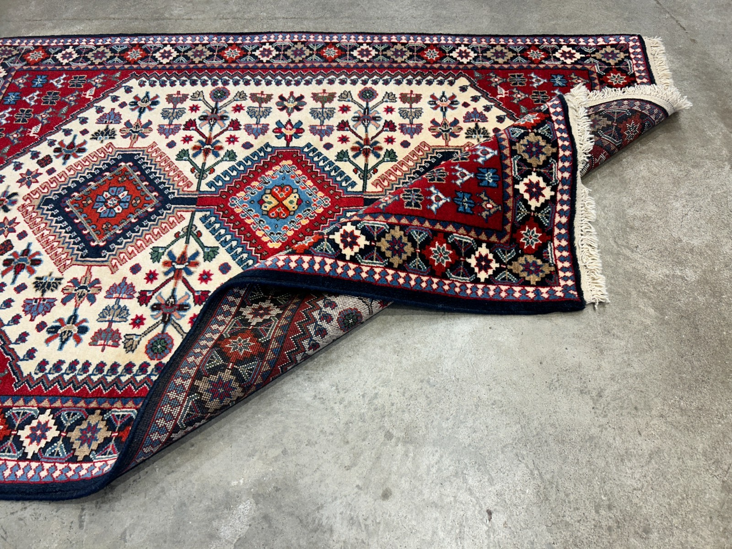 3'5"x5' Hand-Knotted 100% Wool Pile Yalamehe Rug