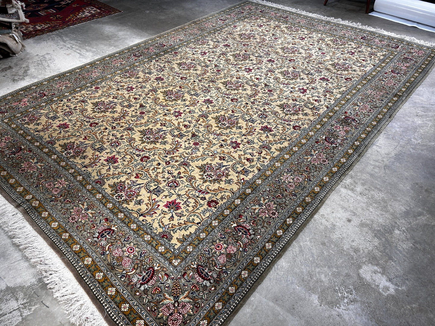 7'x11'6" Very Fine Hand-Knotted Wool & Silk Qume Rug