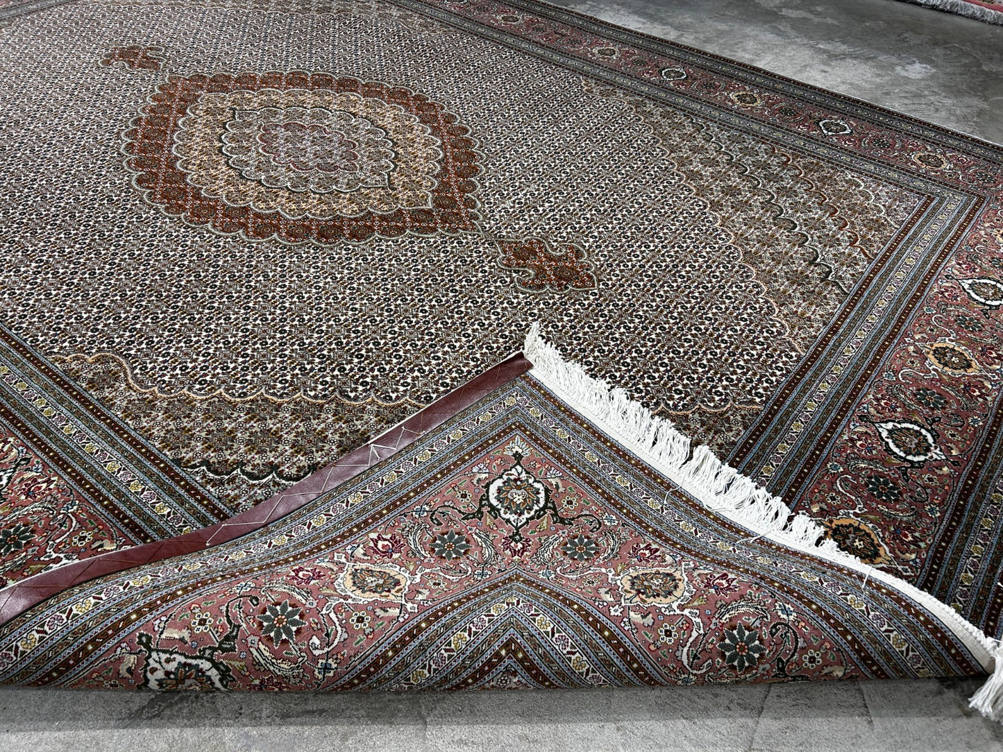 8'3"x11'1" Hand-Knotted Silk & Wool Tabrize Fish Style  Rug - Carpet