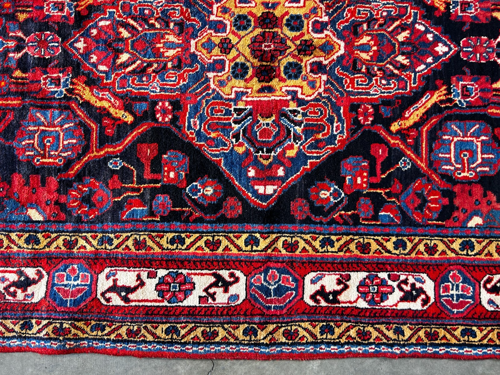 5'0" x 9'5'' Hand-Knotted 100% Lamb Wool Pile Nahavande Area Rug