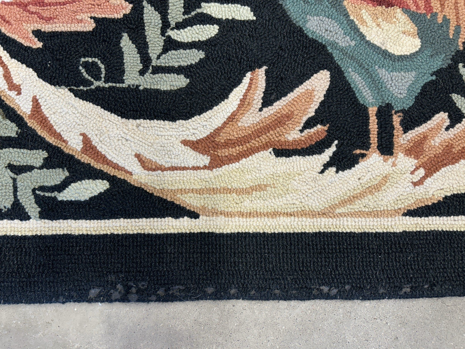 7’10”x9’6” Hand-Tufted 100% Wool Safavieh Area Rug - Carpet