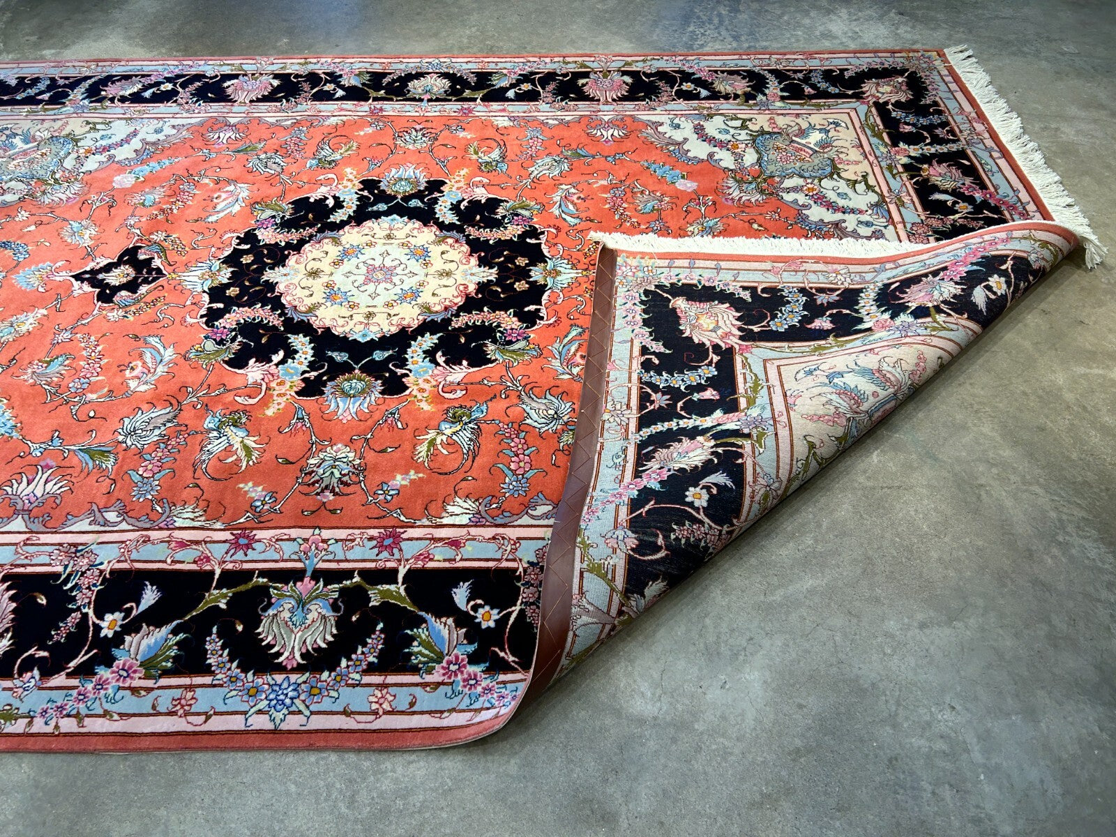 7'x10' Fine Hand-Knotted Wool & Silk Tabrize Rug - Area Carpet