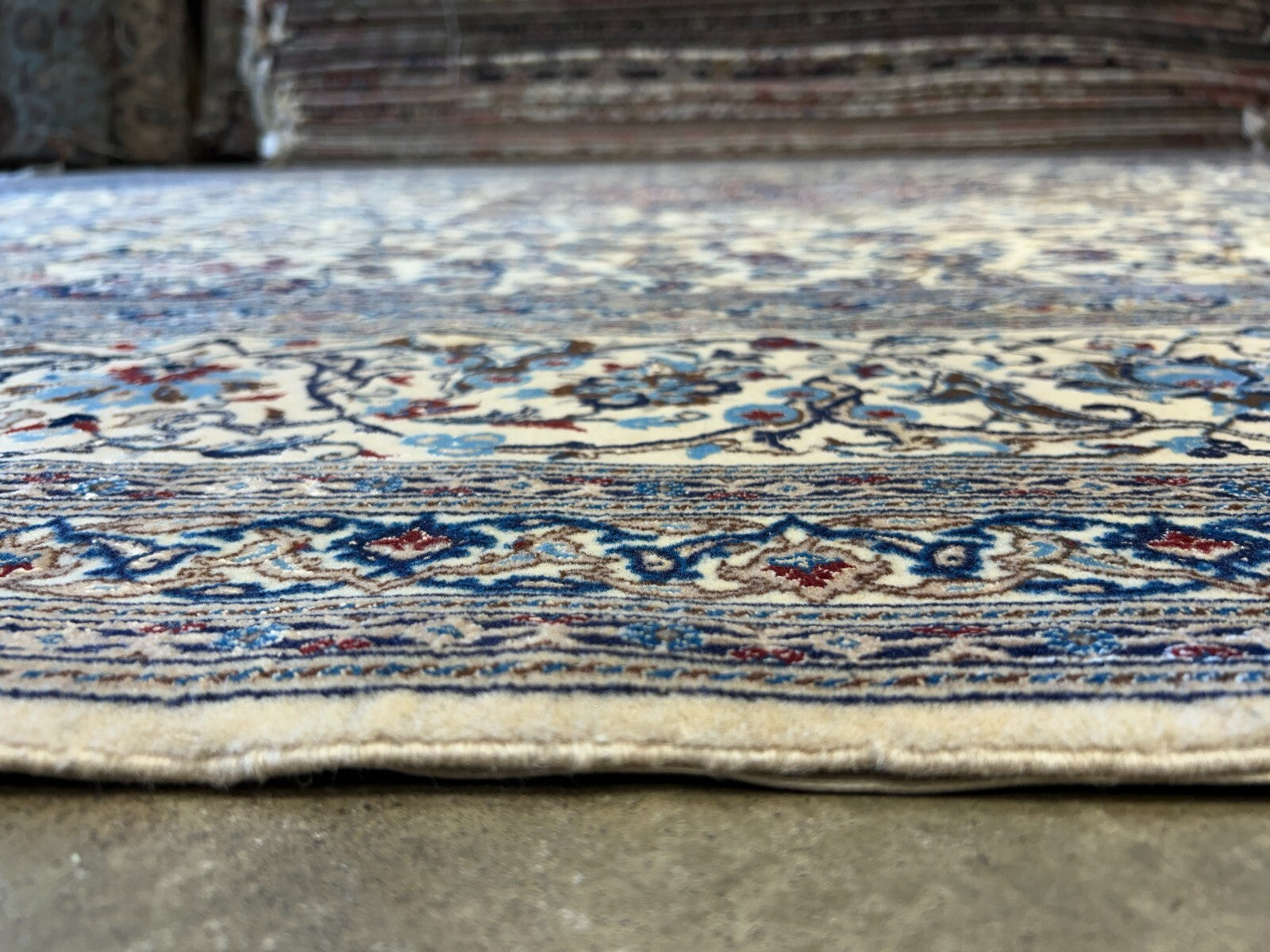 10'3"x14'1" Extra Fine Hand-Knotted Wool & Silk Naine Rug