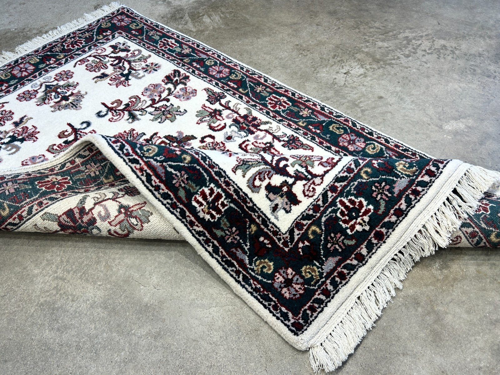 3'x5'1" Hand-Knotted 100% Wool Pile All-Over Kashane Design Area Rug
