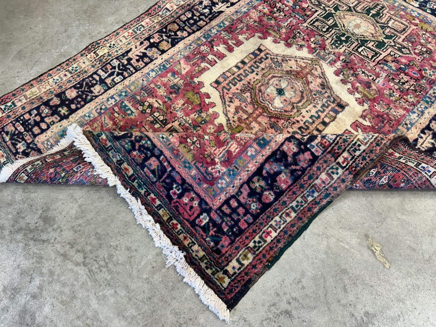 3'8"x4'10" Hand-Knotted 100% Wool Pile Herize Area Rug - Carpet