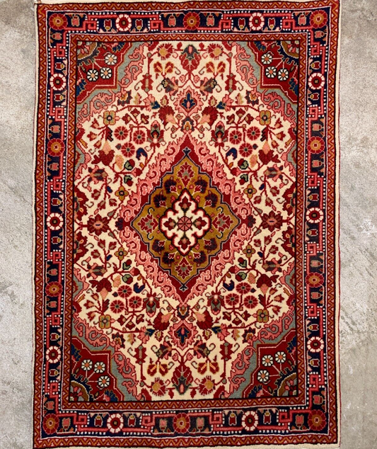 2'2"x3'2" Hand-Knotted Wool Oriental Rug - Area Carpet
