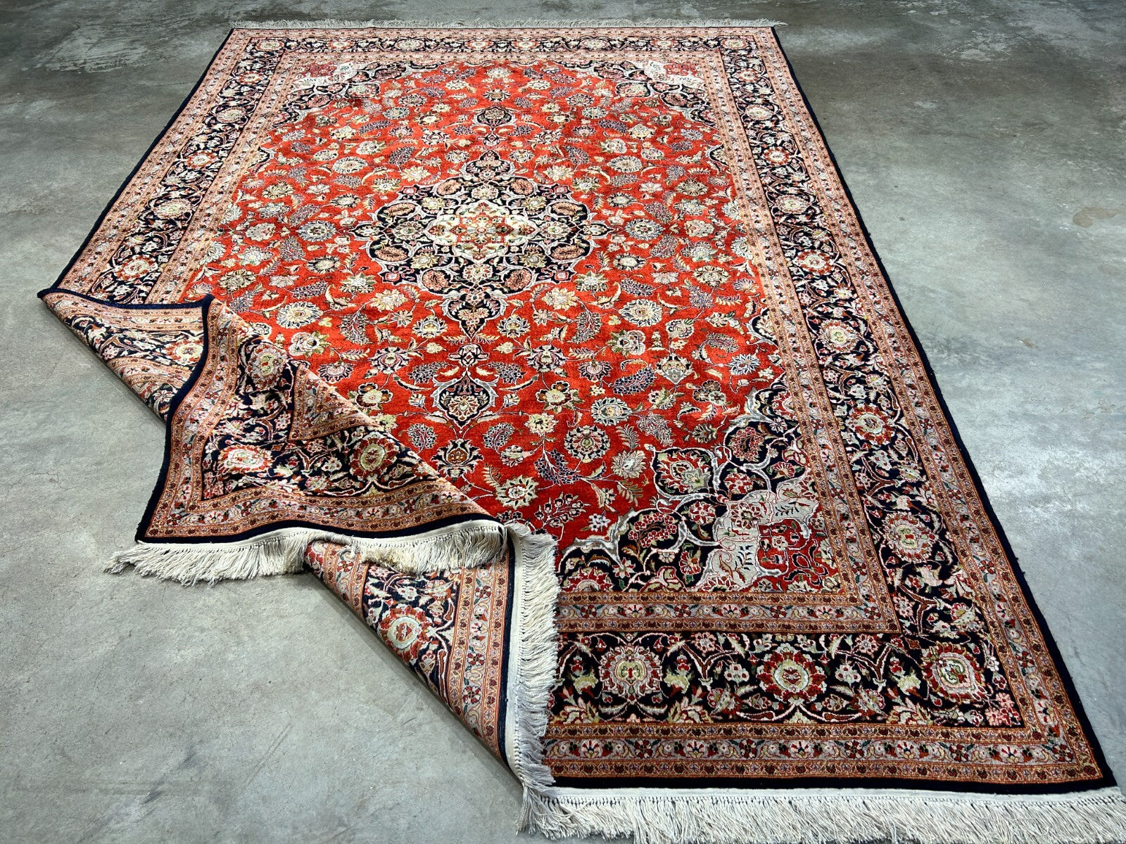 6'10"x9'9" Exquisite Hand-Knotted 100% Silk Kashane Rug