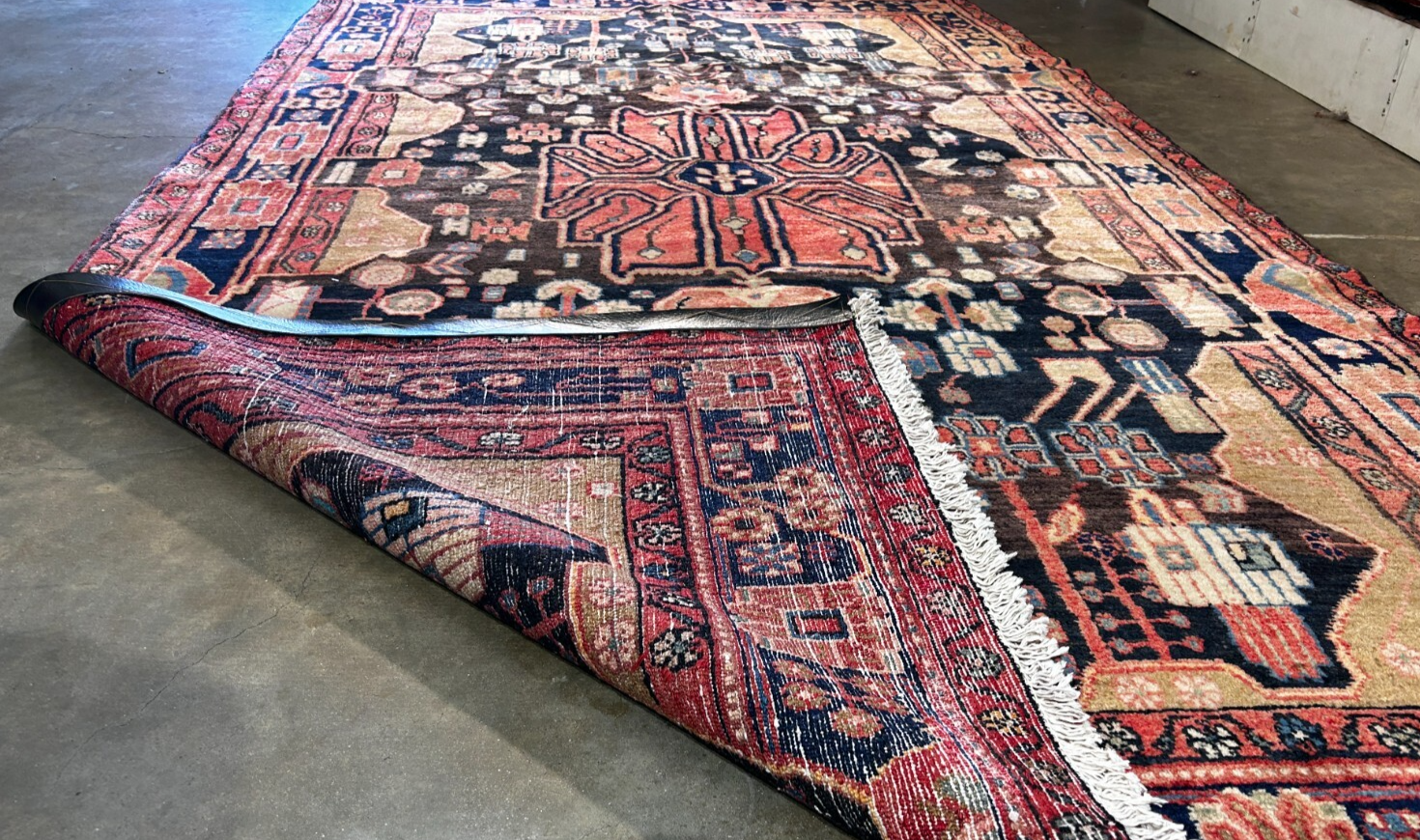 5'3" x 9'11" Hand-Knotted 100% Lamb Wool Pile Nahavande Area Rug - Carpet