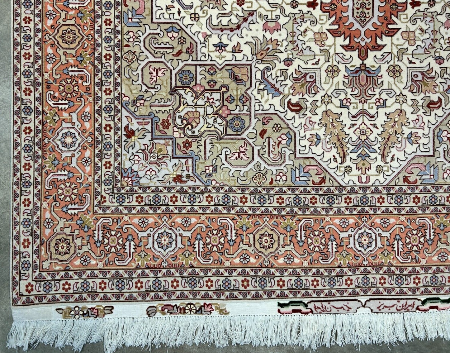 6'7"x9'10" Fine Hand-Knotted Wool & Silk Blend Tabrize Herize Carpet - Area Rug