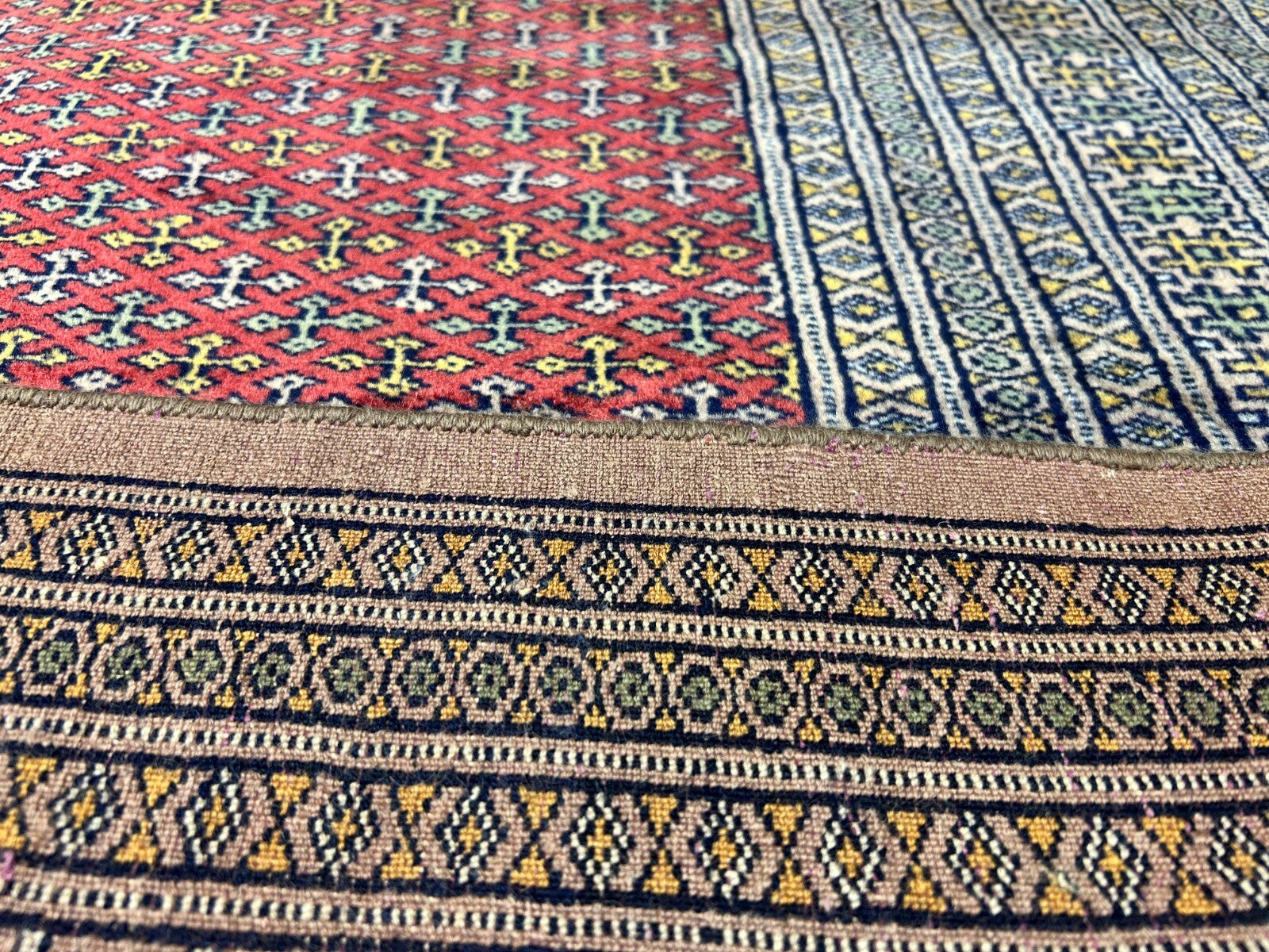 6'x9' Vintage Old Hand-Knotted Wool Oriental Rug - Area Carpet