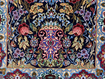 2'3"x3'6" Extra Fine Hand-Knotted Wool & Silk Isfahane Rug