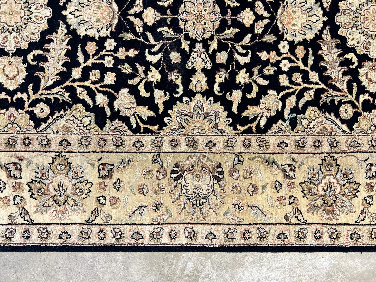 8'10"x12'7" Hand-Knotted 100% Lamb Wool IndoAgra Carpet - Area Rug