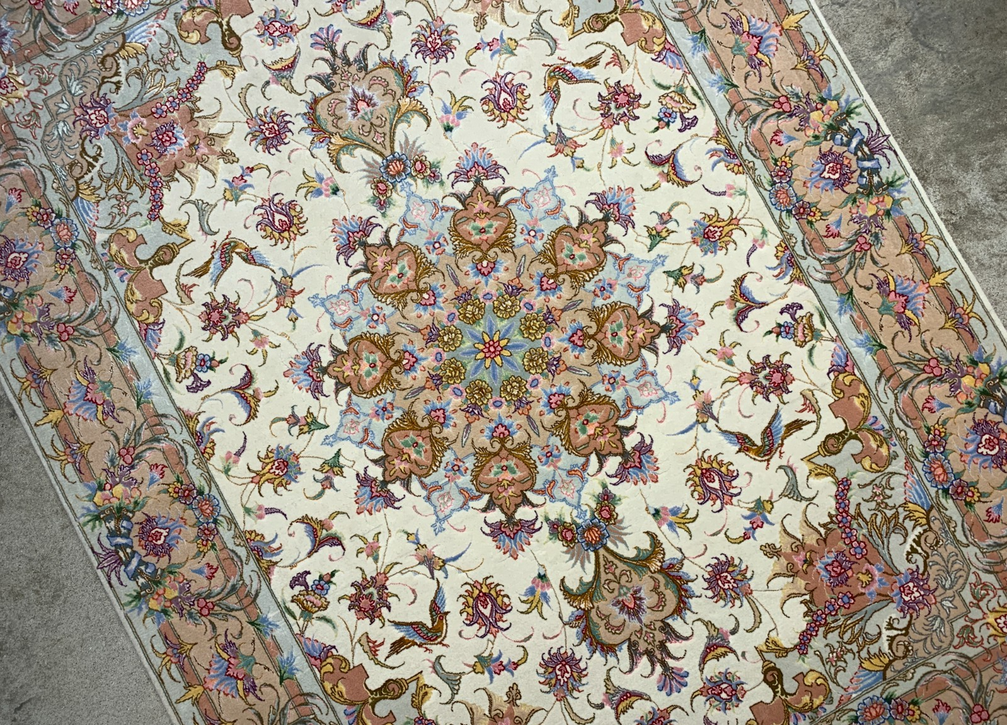 4'10"x6'10" Very Fine Hand-Knotted Wool & Silk Blend Tabrize Carpet - Area Rug