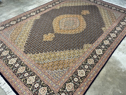 6'7"x9'9" Fine Hand-Knotted Wool & Silk Blend Tabrize Mahi Carpet - Area Rug