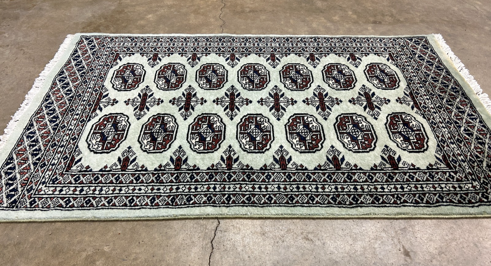 2'7"x4'2" Hand-Knotted 100% Wool Pile Bokhara Rug