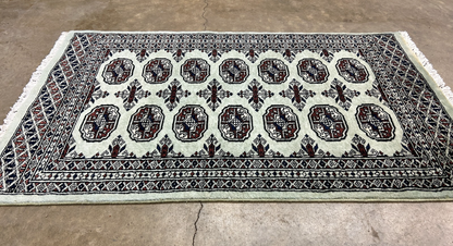 2'7"x4'2" Hand-Knotted 100% Wool Pile Bokhara Rug