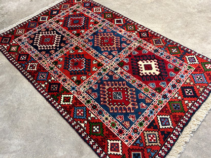 2'7"x4'2" Hand-Knotted 100% Wool Pile Yalamehe Rug