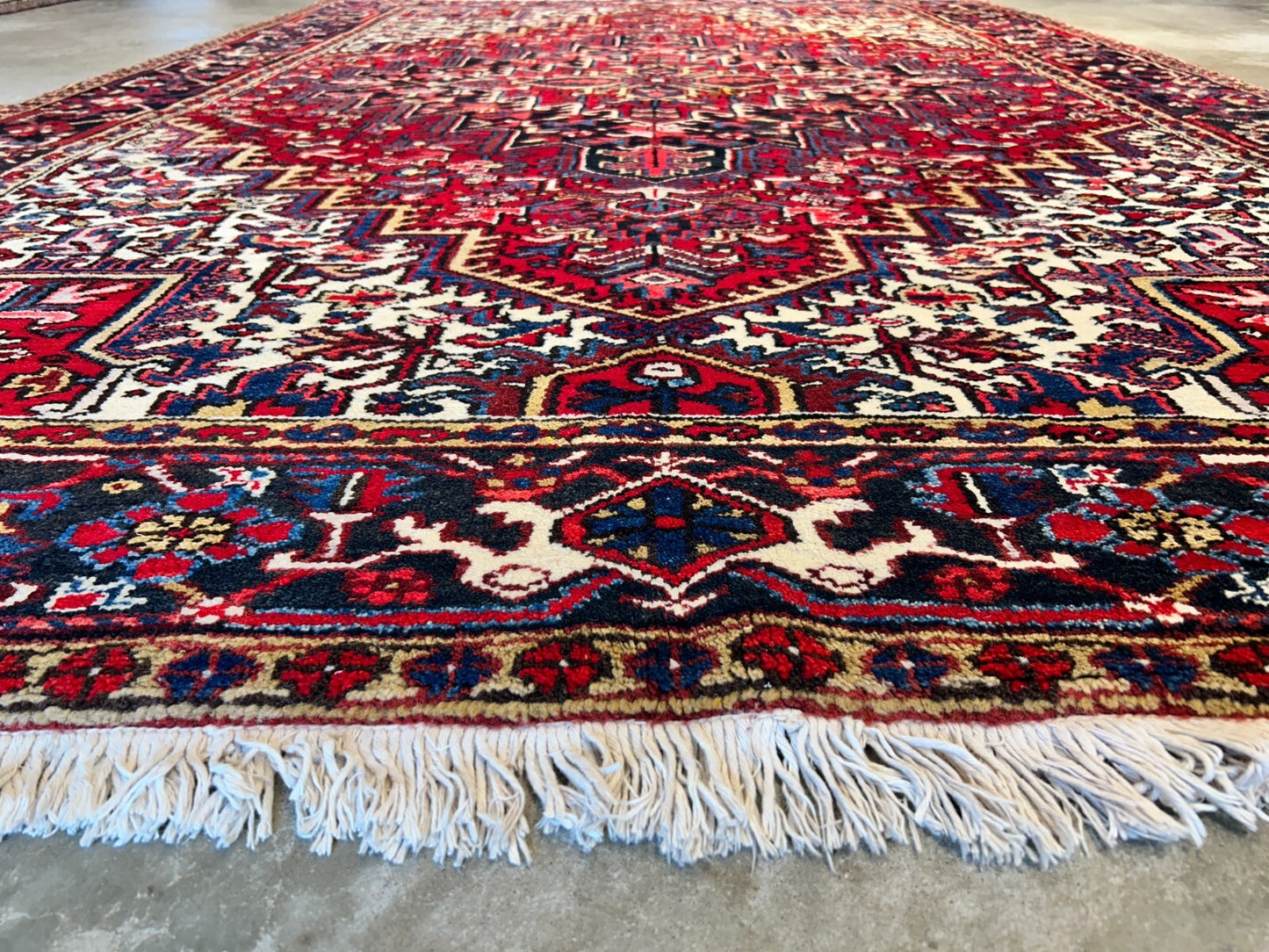 7'8"x11'5" Hand-Knotted 100% Wool Pile Herize Rug
