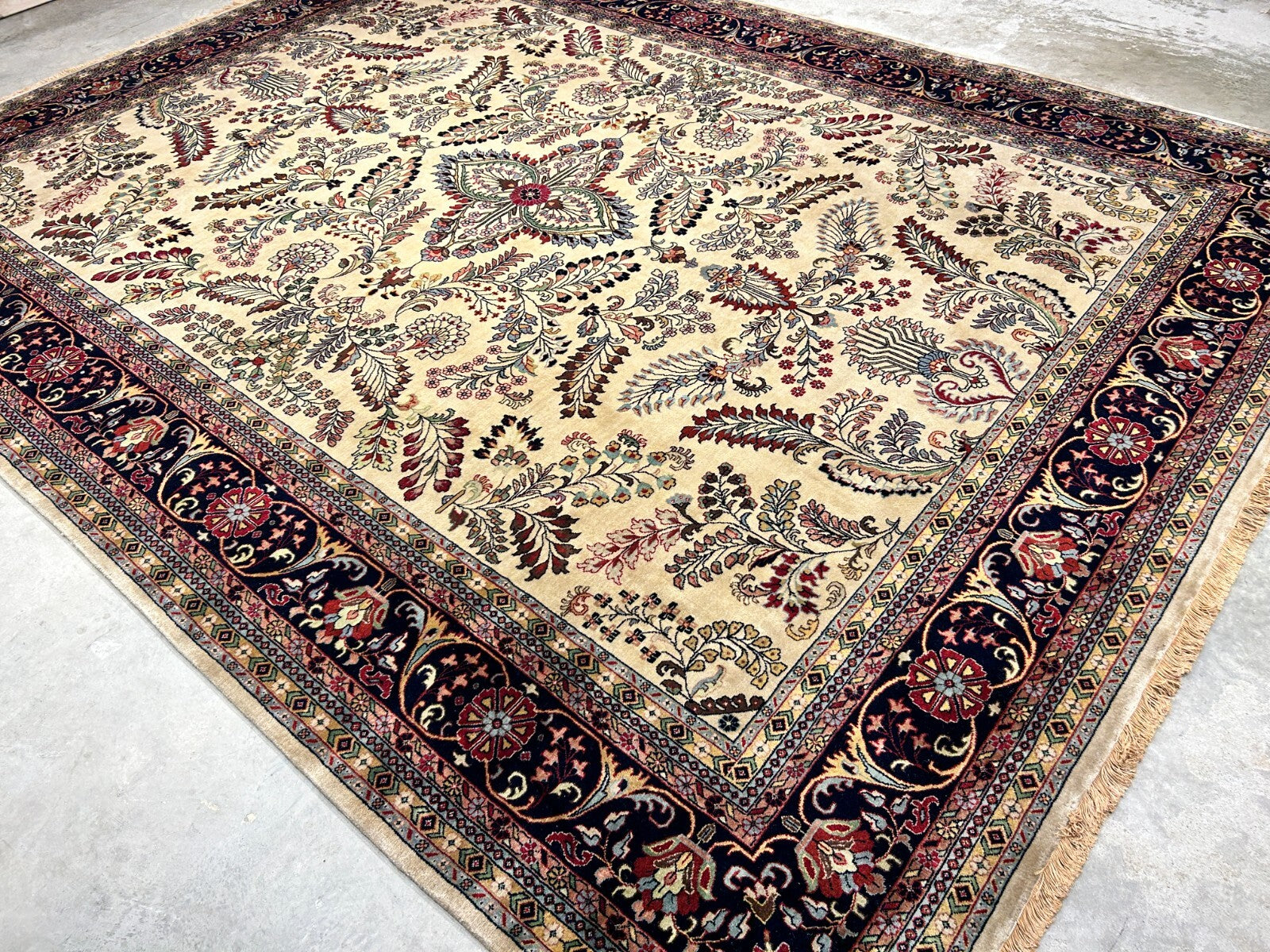 9'x12' Hand-Knotted 100% Lamb Wool Pile Sarouk Carpet - Area Rug