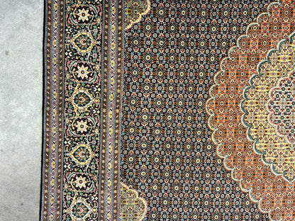 6'7"x9'9" Fine Hand-Knotted Wool & Silk Blend Tabrize Mahi Carpet - Area Rug