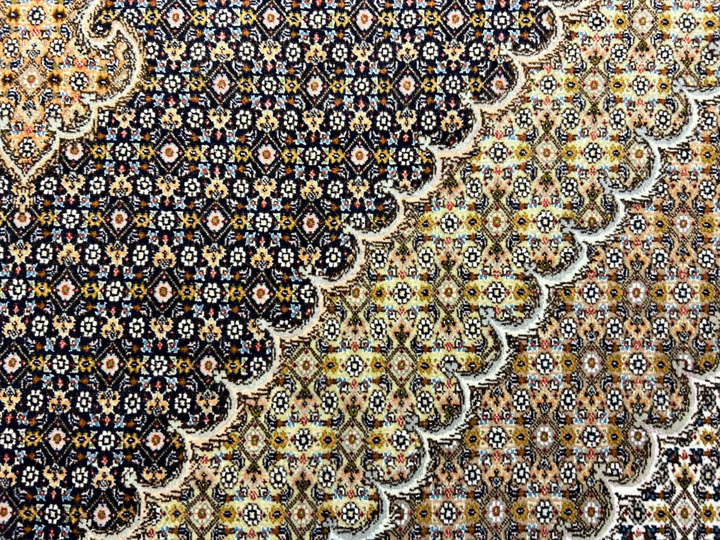 6'6"x9'9" Fine Hand-Knotted Wool & Silk Blend Tabrize Mahi Carpet - Area Rug